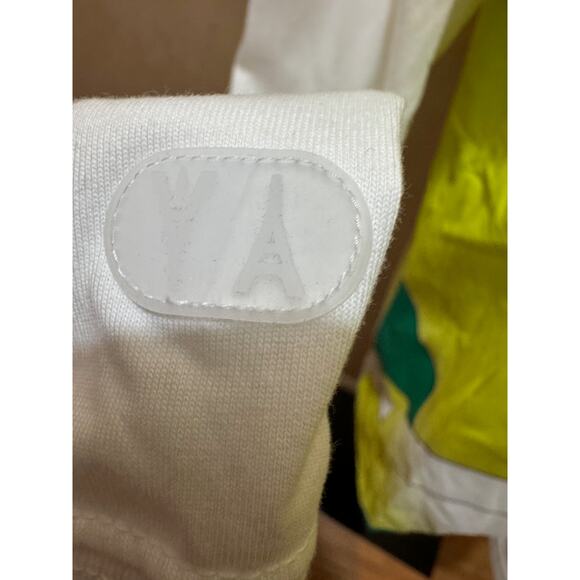 Nike SB YA Long Sleeve Lizard Graphic Shirt White Loose Fit Size Medium Skate - Picture 3 of 5